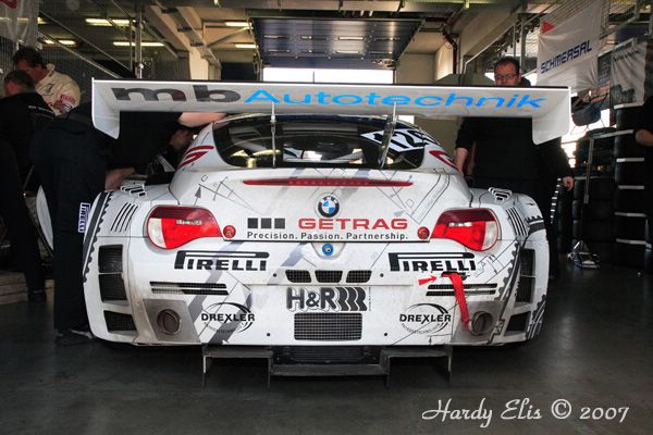 VLN 15-09-2007 03 Rennen Boxengasse 160