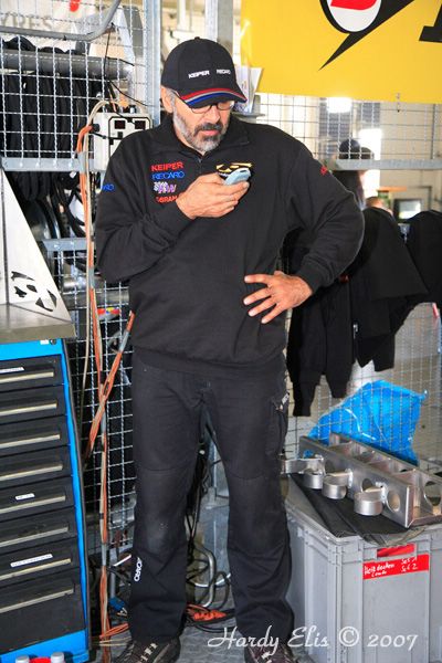 VLN 15-09-2007 03 Rennen Boxengasse 164