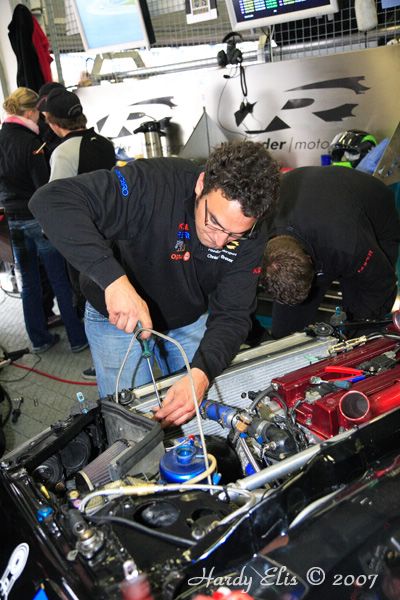 VLN 29-09-2007 02 Fahrerlager 04