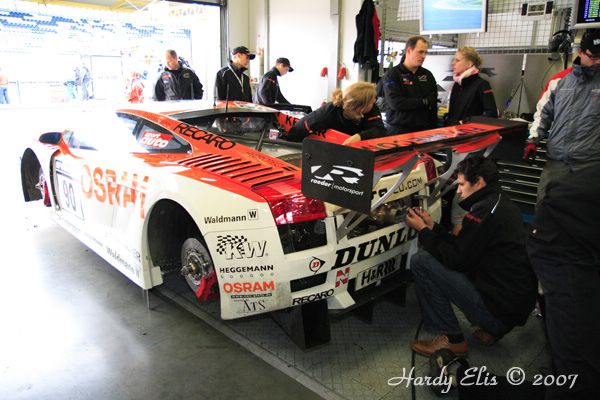 VLN 29-09-2007 02 Fahrerlager 06