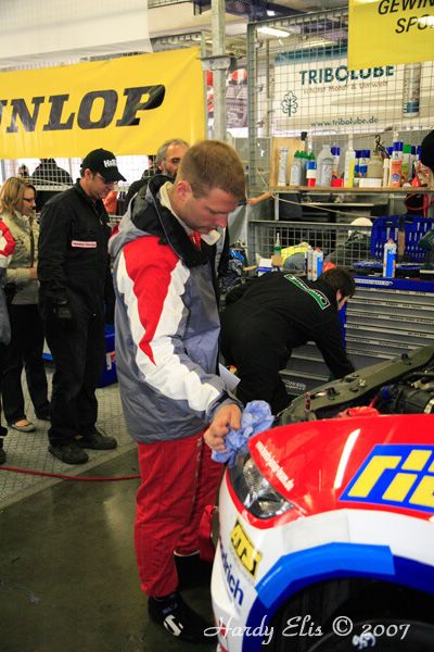 VLN 29-09-2007 02 Fahrerlager 38