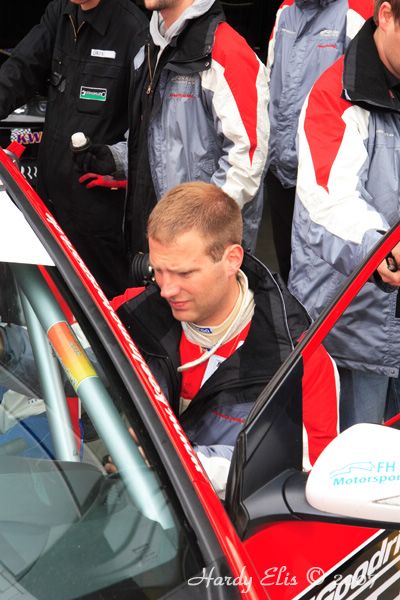 VLN 29-09-2007 02 Fahrerlager 44