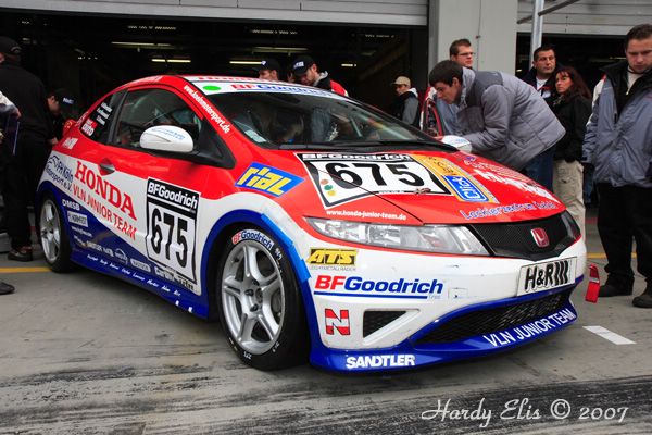 VLN 29-09-2007 02 Fahrerlager 46