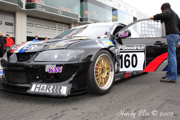 VLN 29-09-2007 03 Startaufstellung+START 01