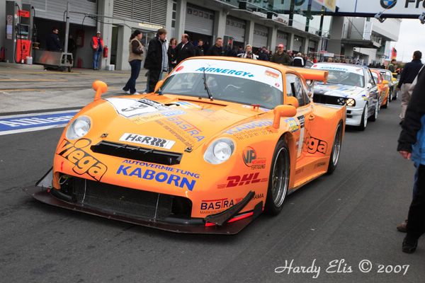 VLN 29-09-2007 03 Startaufstellung+START 02