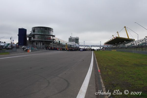 VLN 29-09-2007 03 Startaufstellung+START 10