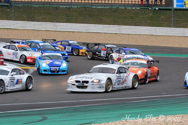 VLN 29-09-2007 03 Startaufstellung+START 23