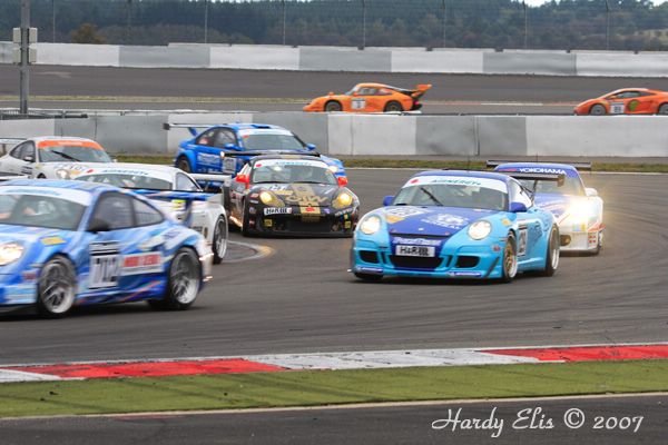 VLN 29-09-2007 03 Startaufstellung+START 29