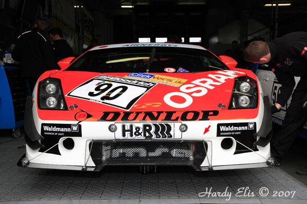 VLN 13-10-2007 02 Boxengasse 17