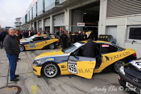 VLN 13-10-2007 02 Boxengasse 23