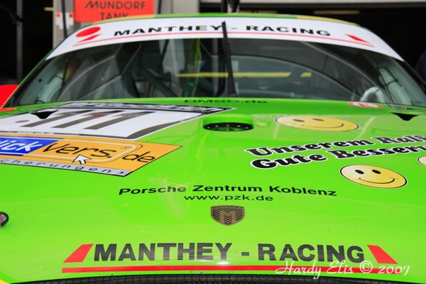 VLN 13-10-2007 02 Boxengasse 30