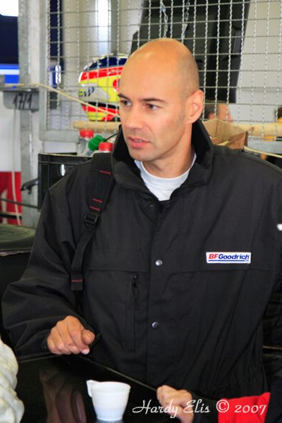 VLN 13-10-2007 02 Boxengasse 51