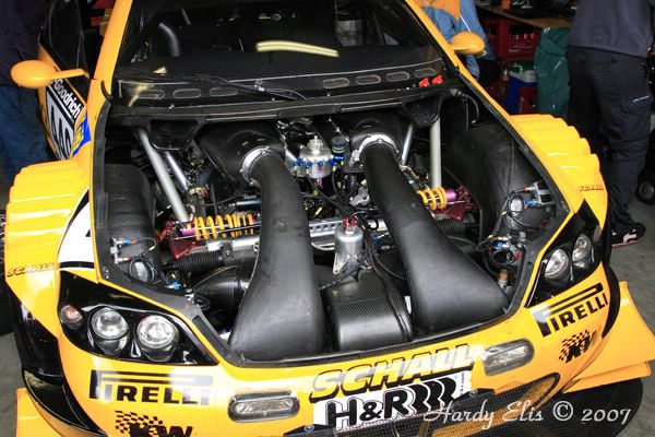 VLN 13-10-2007 02 Boxengasse 57