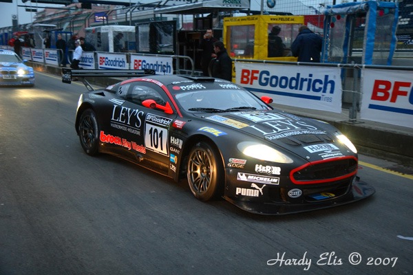 VLN 27-10-2007 01 Training Fahrerlager 004