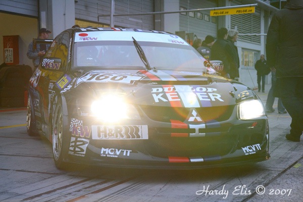 VLN 27-10-2007 01 Training Fahrerlager 017