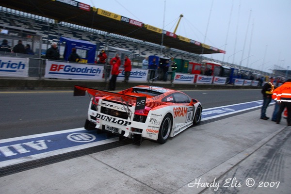 VLN 27-10-2007 01 Training Fahrerlager 026