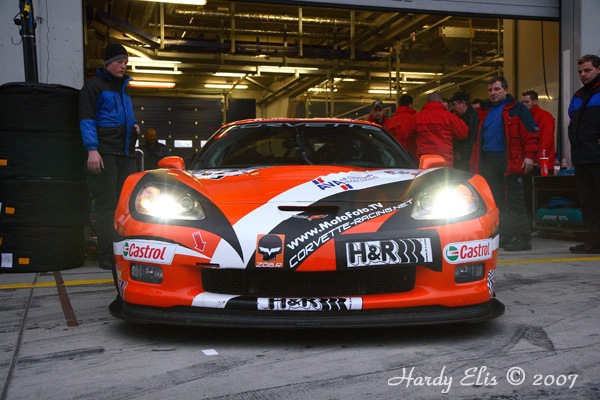 VLN 27-10-2007 01 Training Fahrerlager 033