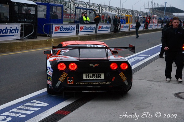 VLN 27-10-2007 01 Training Fahrerlager 034