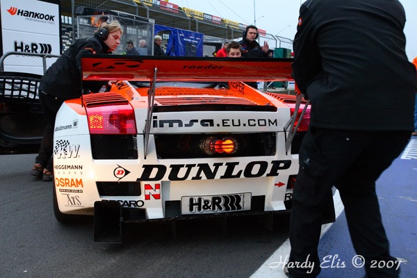 VLN 27-10-2007 01 Training Fahrerlager 048