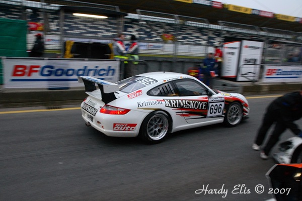 VLN 27-10-2007 01 Training Fahrerlager 049