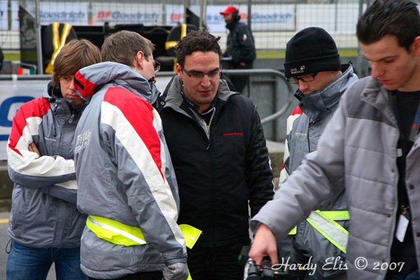 VLN 27-10-2007 01 Training Fahrerlager 070