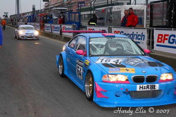 VLN 27-10-2007 01 Training Fahrerlager 073