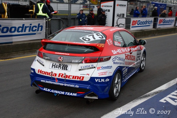 VLN 27-10-2007 01 Training Fahrerlager 074