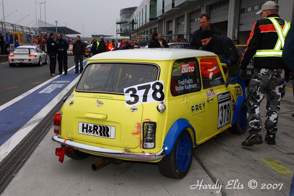 VLN 27-10-2007 01 Training Fahrerlager 105