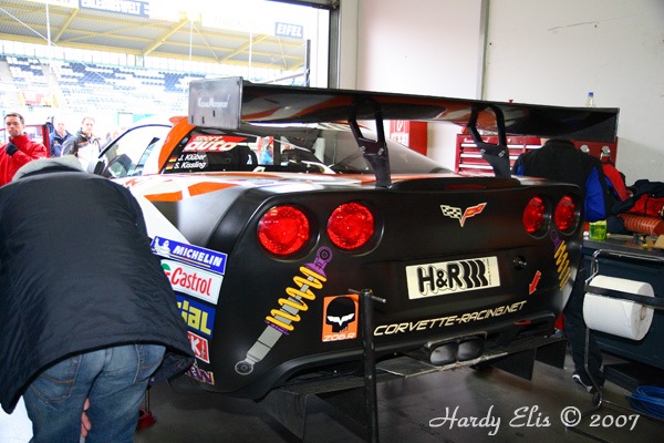 VLN 27-10-2007 01 Training Fahrerlager 195