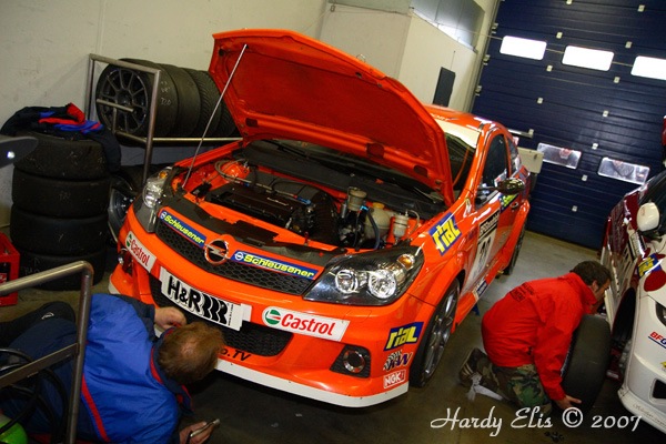 VLN 27-10-2007 01 Training Fahrerlager 196