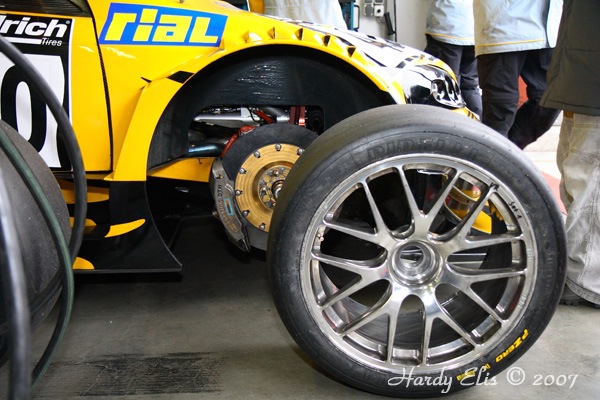 VLN 27-10-2007 01 Training Fahrerlager 205