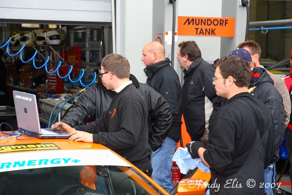 VLN 27-10-2007 01 Training Fahrerlager 223