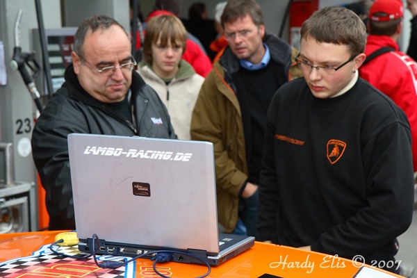 VLN 27-10-2007 01 Training Fahrerlager 224