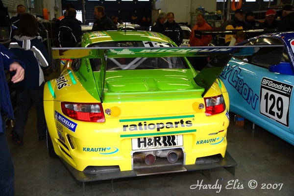 VLN 27-10-2007 01 Training Fahrerlager 225