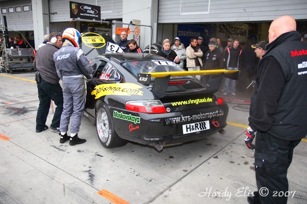 VLN 27-10-2007 04 Rennen Fahrerlager 18