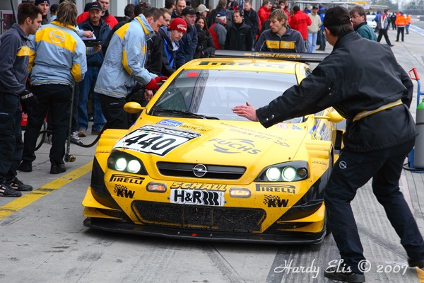 VLN 27-10-2007 04 Rennen Fahrerlager 28