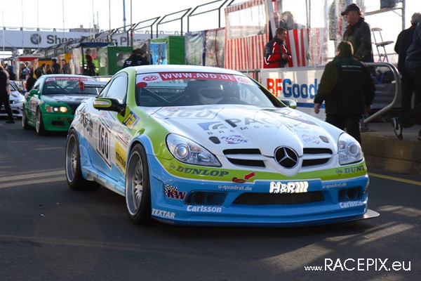 VLN 12-04-2008 01 Training Fahrerlager 007