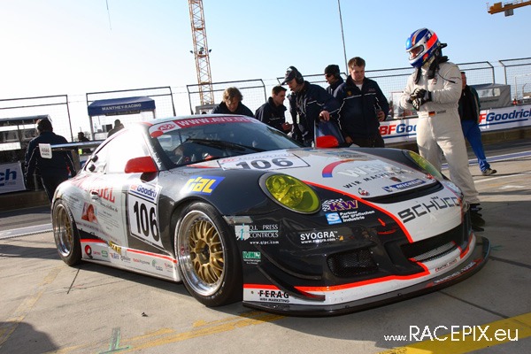 VLN 12-04-2008 01 Training Fahrerlager 022