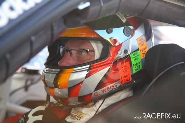 VLN 12-04-2008 01 Training Fahrerlager 027