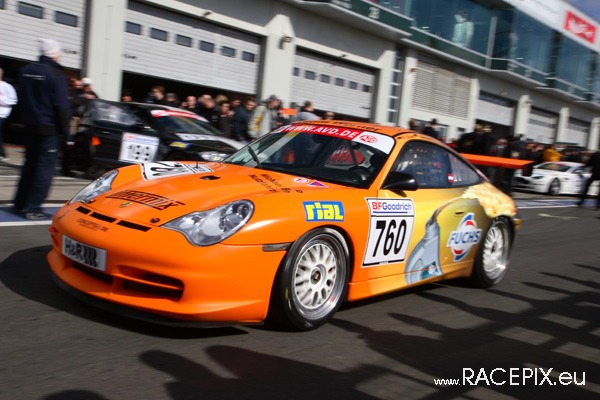 VLN 12-04-2008 01 Training Fahrerlager 072