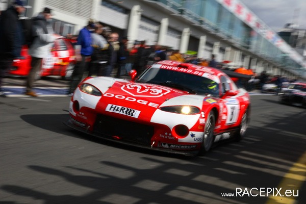 VLN 12-04-2008 01 Training Fahrerlager 088