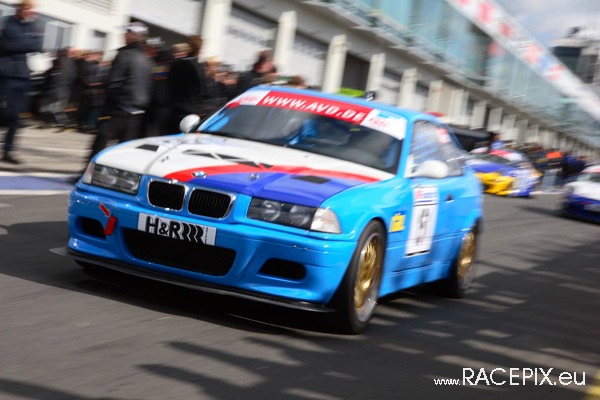 VLN 12-04-2008 01 Training Fahrerlager 105
