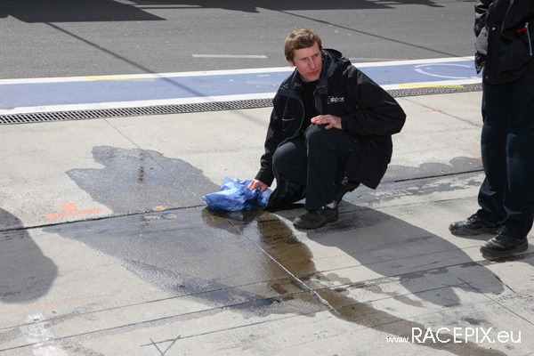 VLN 12-04-2008 01 Training Fahrerlager 110