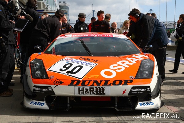VLN 12-04-2008 01 Training Fahrerlager 118