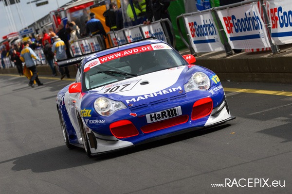 VLN 12-04-2008 01 Training Fahrerlager 129