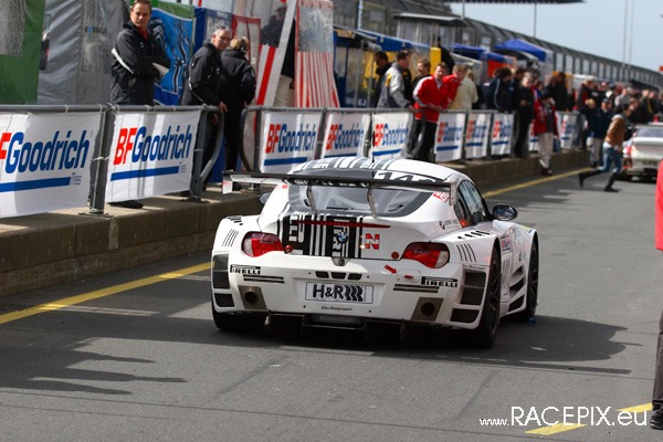 VLN 12-04-2008 01 Training Fahrerlager 132