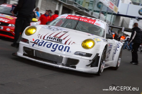 VLN 12-04-2008 01 Training Fahrerlager 147