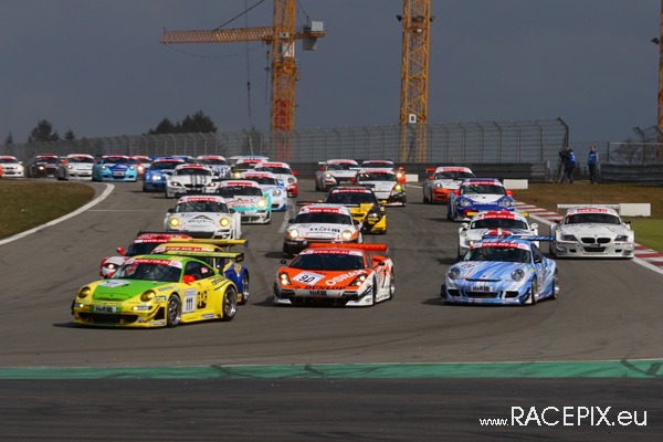 VLN 12-04-2008 02 Start + NGK-Schikane 001