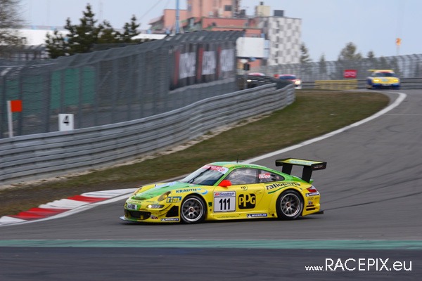 VLN 12-04-2008 02 Start + NGK-Schikane 023