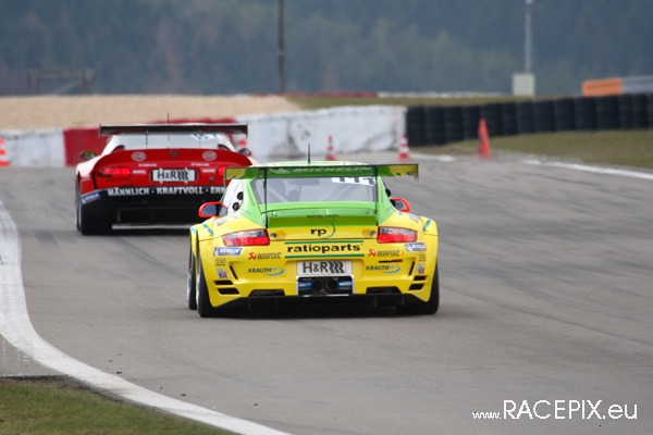 VLN 12-04-2008 02 Start + NGK-Schikane 029